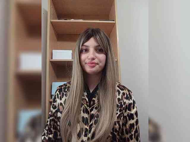 Gjasjaajrssfju webcam