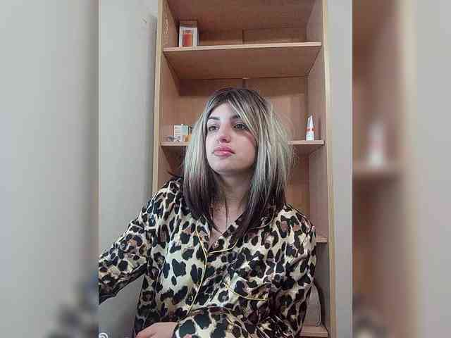 Sonyagasay Live Webcam on BongaCams