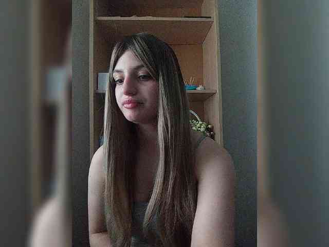 Gjasjaajrssfju webcam