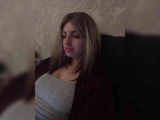 Gjasjaajrssfju webcam