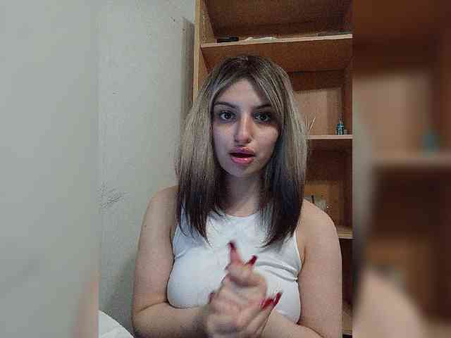 Gjasjaajrssfju webcam