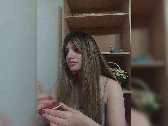 Gjasjaajrssfju webcam
