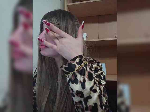 Gjasjaajrssfju webcam