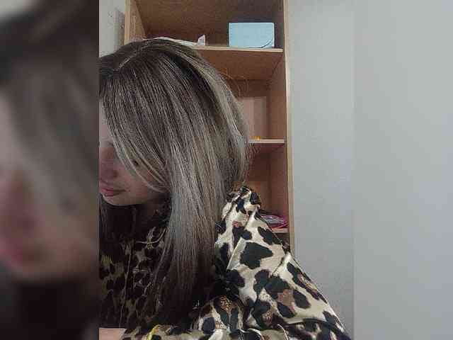 Rtewevhgwgvw webcam