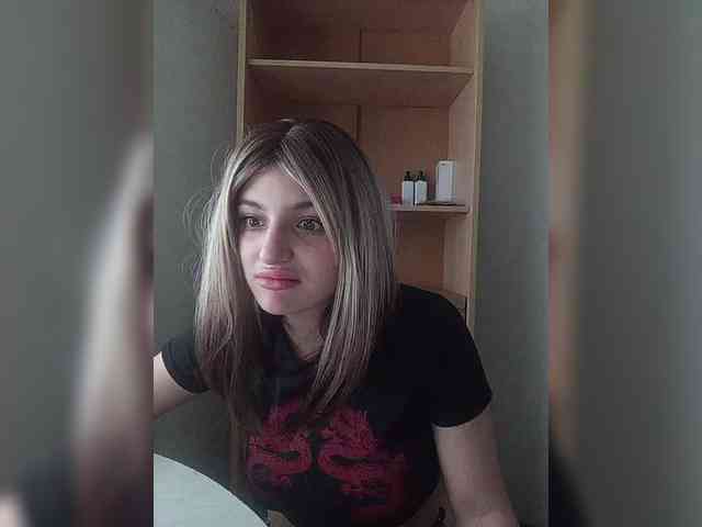 Model: Rshsujdensay