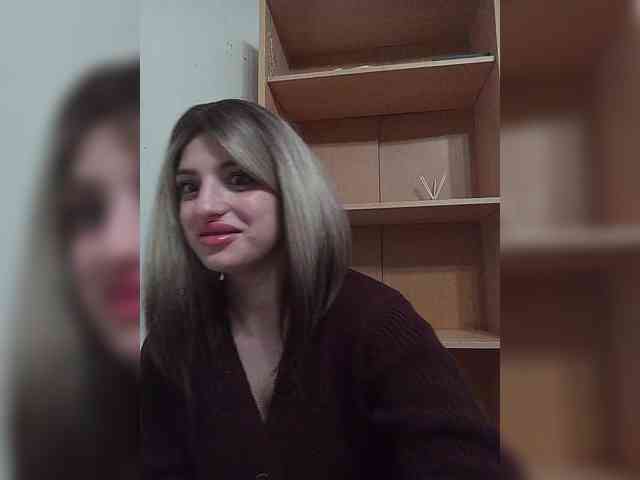 Gjasjaajrssfju webcam
