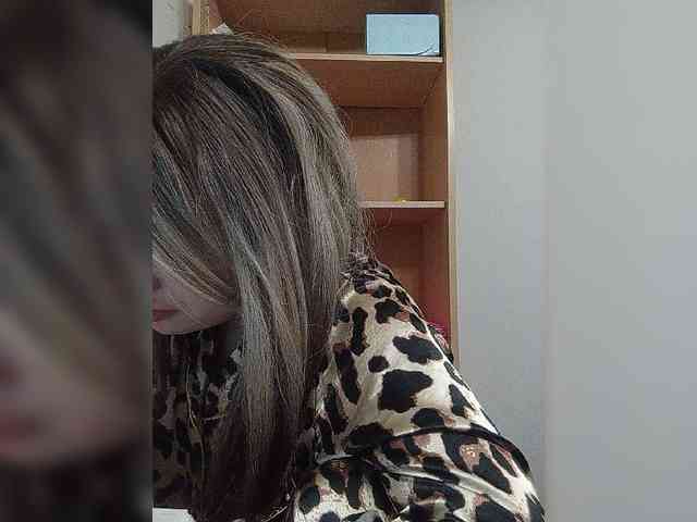 Rtewevhgwgvw webcam
