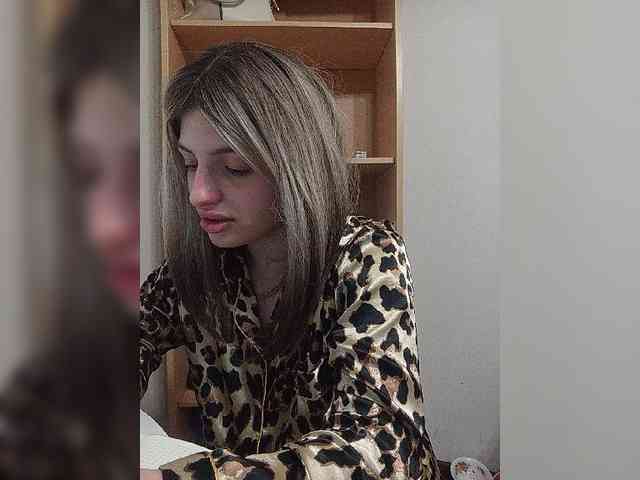 Rtewevhgwgvw webcam