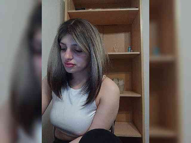 Gjasjaajrssfju webcam