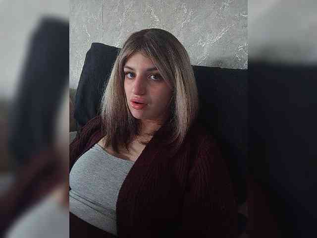 Gjasjaajrssfju webcam