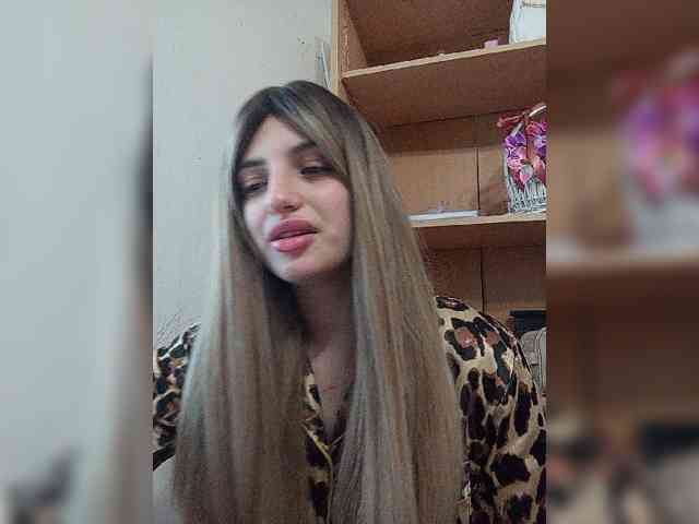 Gjasjaajrssfju webcam