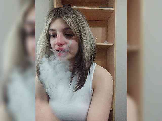 Gjasjaajrssfju webcam