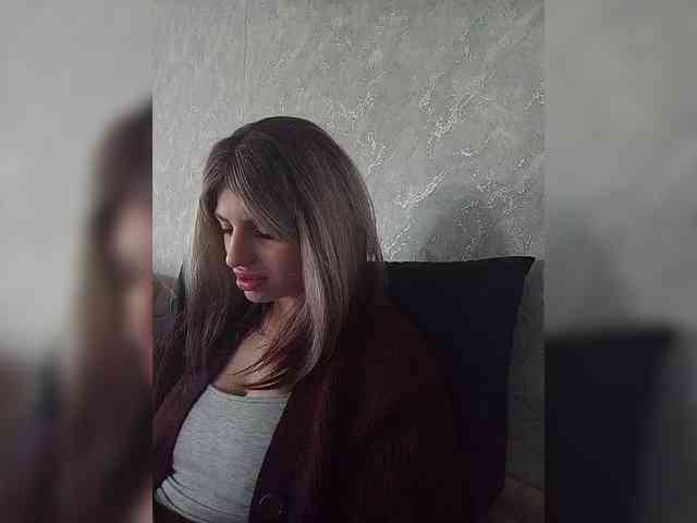 Gjasjaajrssfju webcam