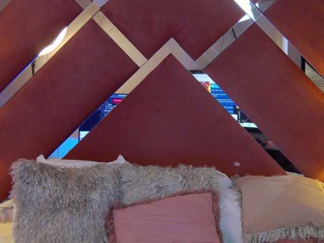 CharlotteDilucca live webcam show
