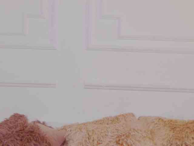 CharlotteDilucca webcam