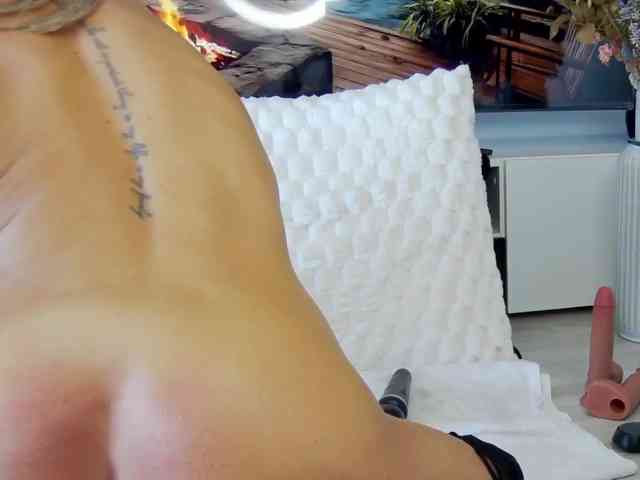 AnastasiasCharms webcam