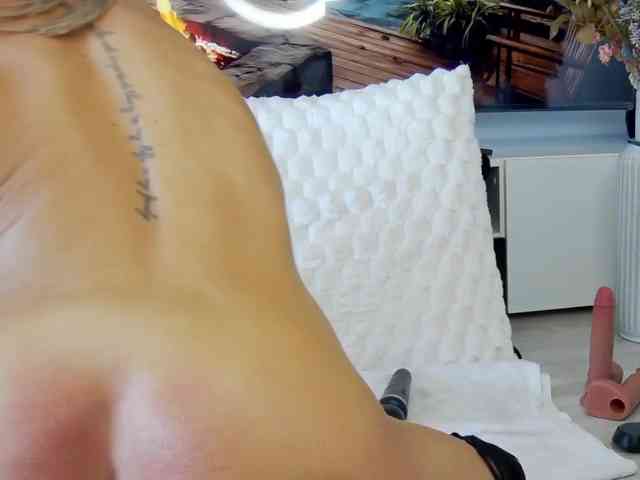 AnastasiasCharms webcam