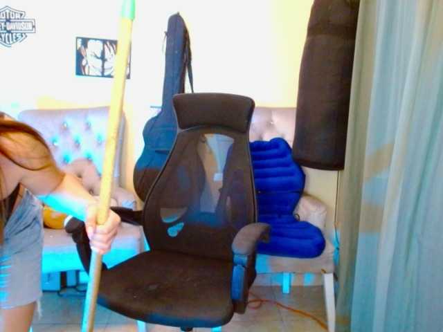 Anny-azalea live cam on BongaCams