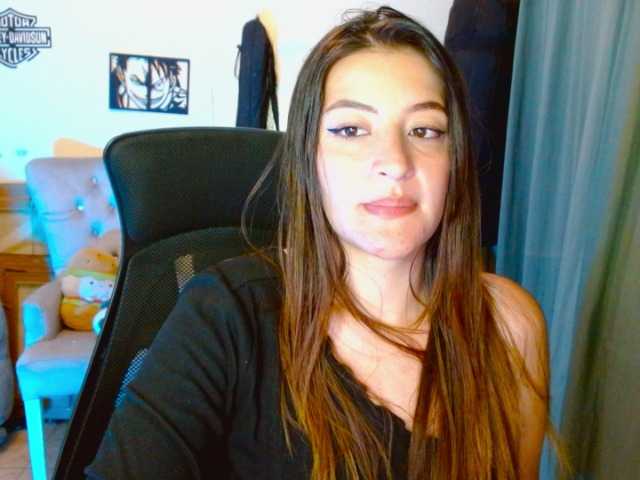 Anny-azalea live cam on BongaCams