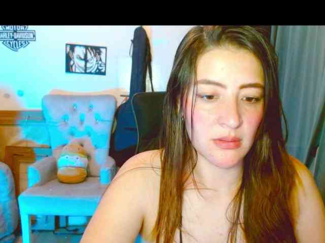 Anny-azalea webcam