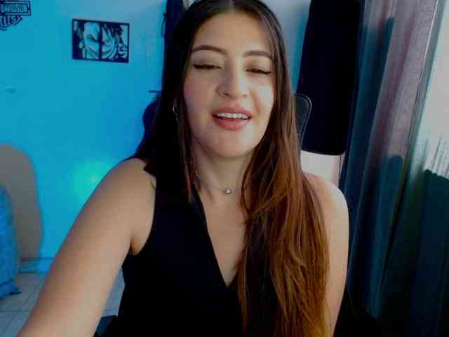 Anny-azalea webcam