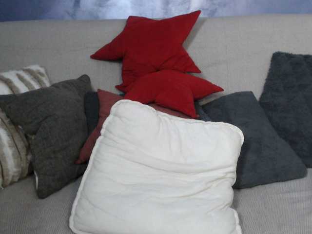 SexyNycolle38 live cam on BongaCams