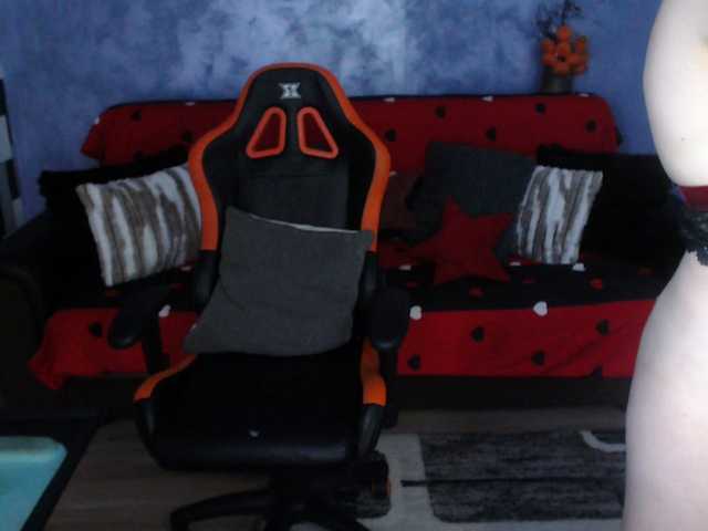 SexyNycolle38 live cam on BongaCams