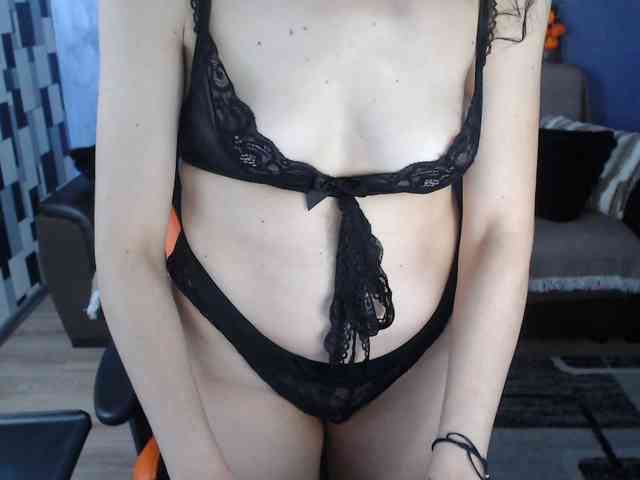 SexyNycolle38 webcam