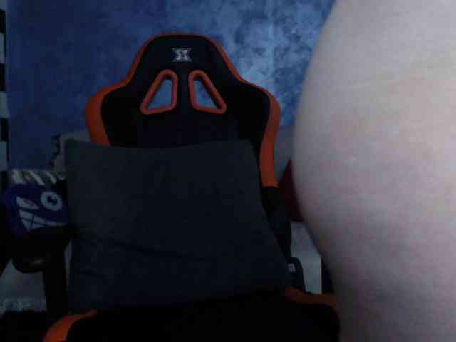 SexyNycolle38 webcam