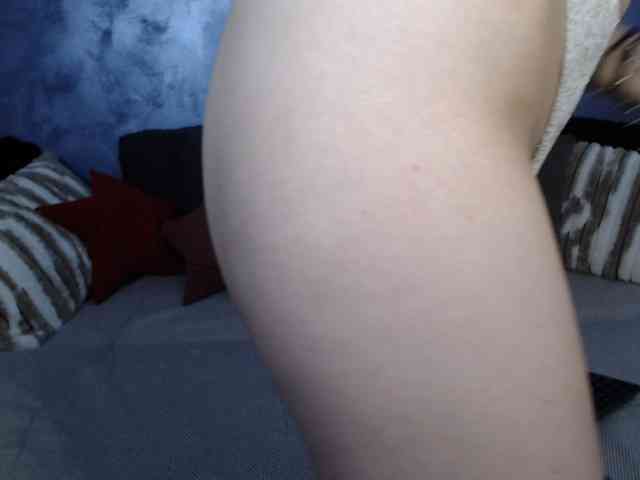 SexyNycolle38 webcam