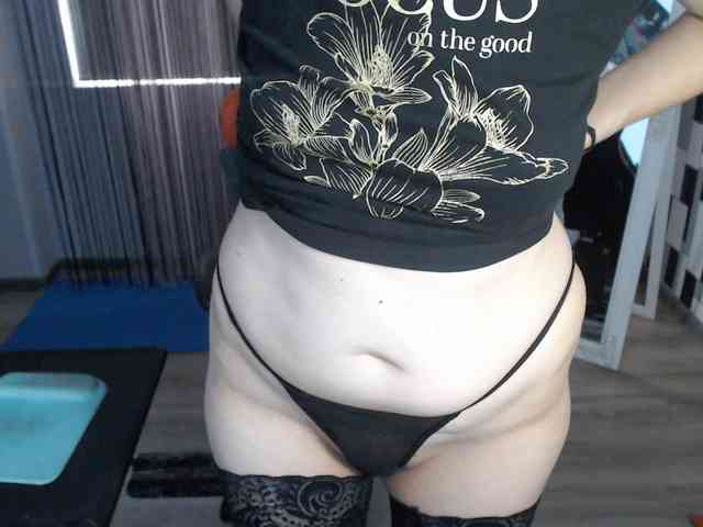 SexyNycolle38