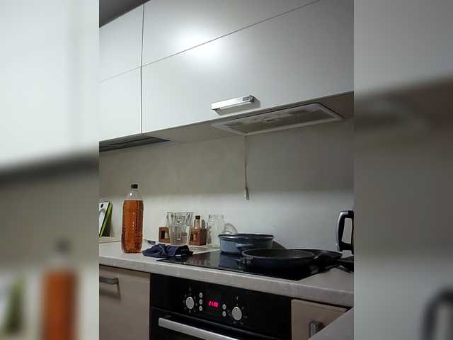 KITTYtempreXXX's BongaCams show and profile