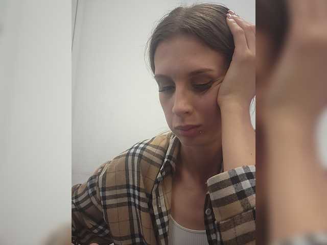 KITTYtempreXXX Live Cam on BongaCams