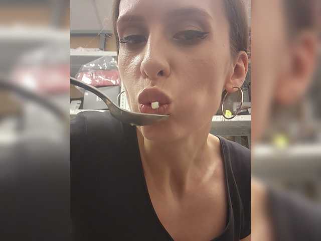KITTYtempreXXX live cam on BongaCams