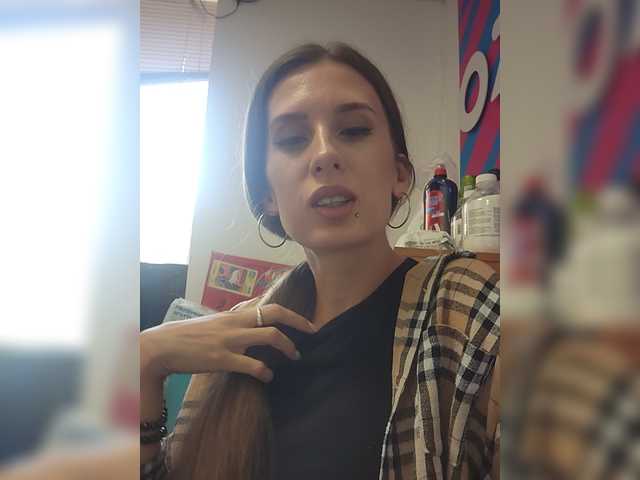 KITTYtempreXXX live cam on BongaCams