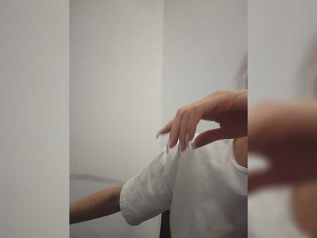 KITTYtempreXXX live cam on BongaCams
