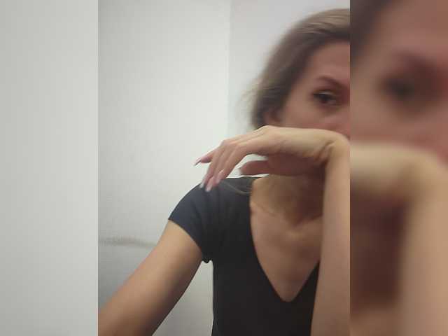 KITTYtempreXXX live cam on BongaCams