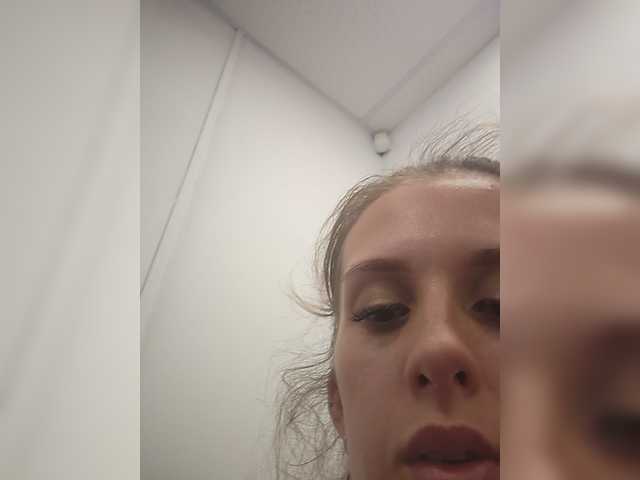 KITTYtempreXXX live cam on BongaCams