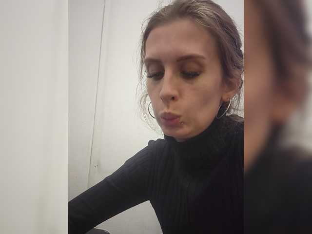 KITTYtempreXXX live cam on BongaCams