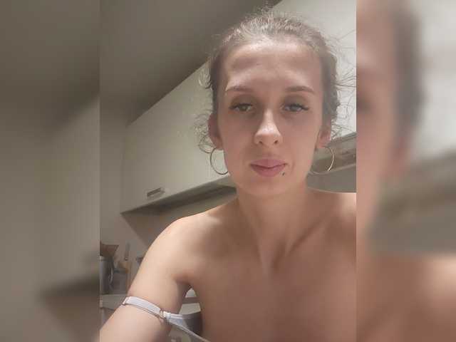KITTYtempreXXX live cam on BongaCams