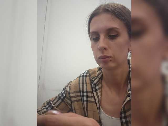 KITTYtempreXXX live cam on BongaCams