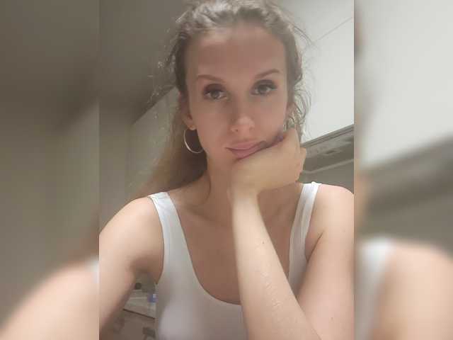 KITTYtempreXXX live cam on BongaCams