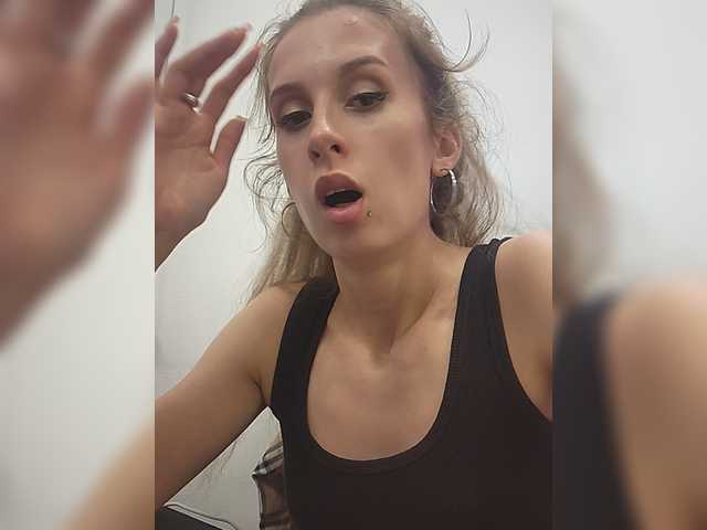 видео KITTYtempreXXX