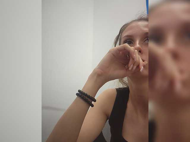 KITTYtempreXXX live webcam show
