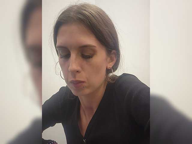 KITTYtempreXXX live cam on BongaCams