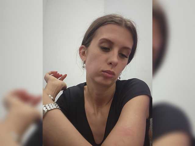 KITTYtempreXXX live cam on BongaCams