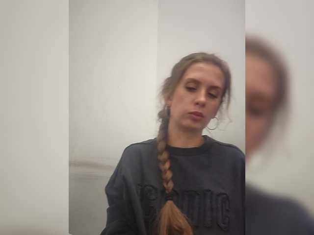 KITTYtempreXXX, en directo ahora en BongaCams