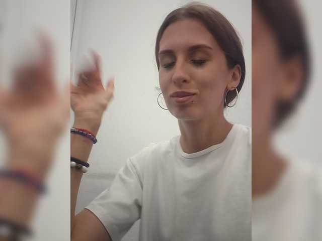 KITTYtempreXXX live cam on BongaCams