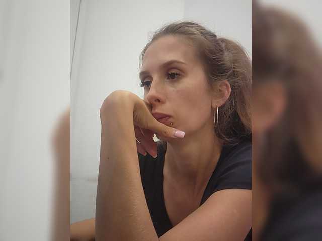 KITTYtempreXXX live cam on BongaCams