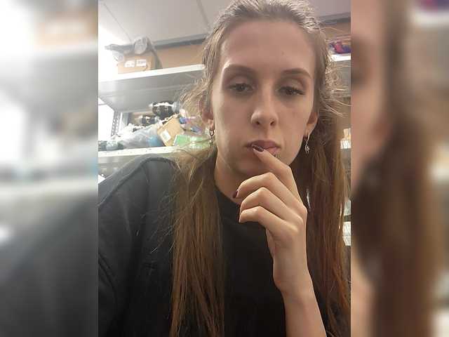 KITTYtempreXXX's BongaCams show and profile